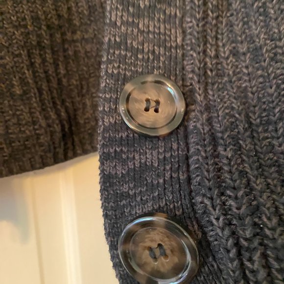 UO Black Cropped Cardigan - Picture 3 of 5